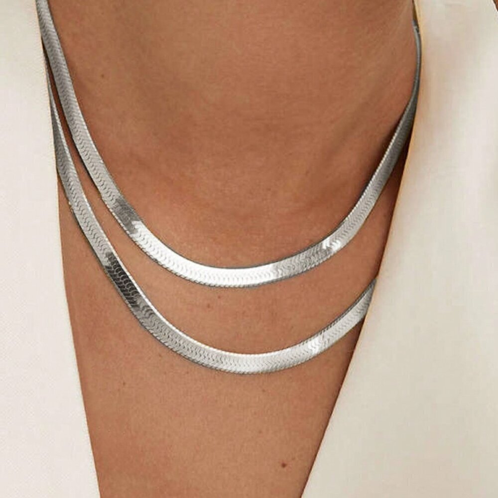 Silver Casual Women's Serpentine Chain & Multi-Layer Necklace Gift